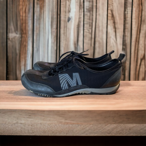 Merrell Samba Black Performance Leather Casual Shoes Womens size: 10 - Picture 1 of 11